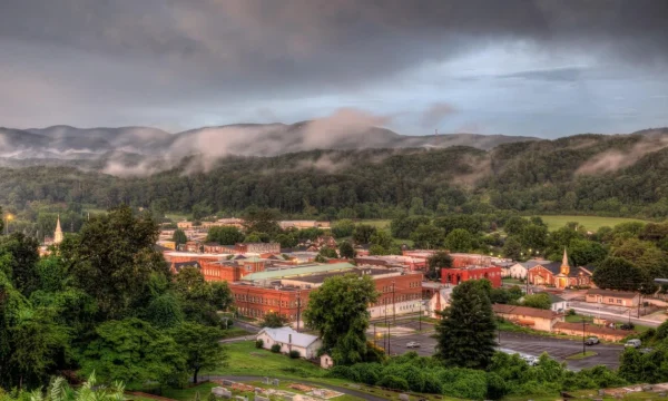 Carters Lake town